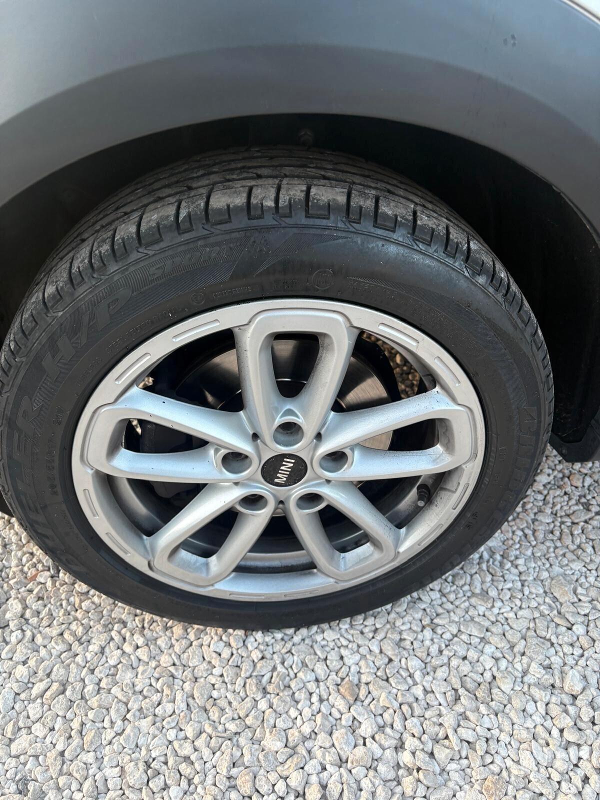 Mini Cooper D Countryman Tua A SOLI 140€