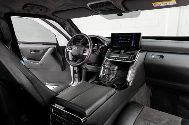 TOYOTA Land Cruiser 300 GXR Protezione Speciale VR9
