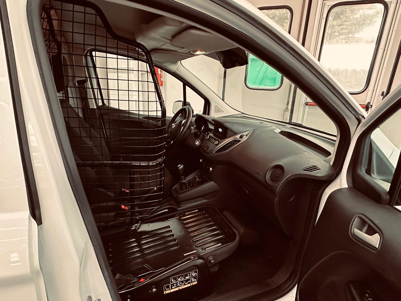 Ford Transit Courier 1.5 TDCi 75CV Van Trend