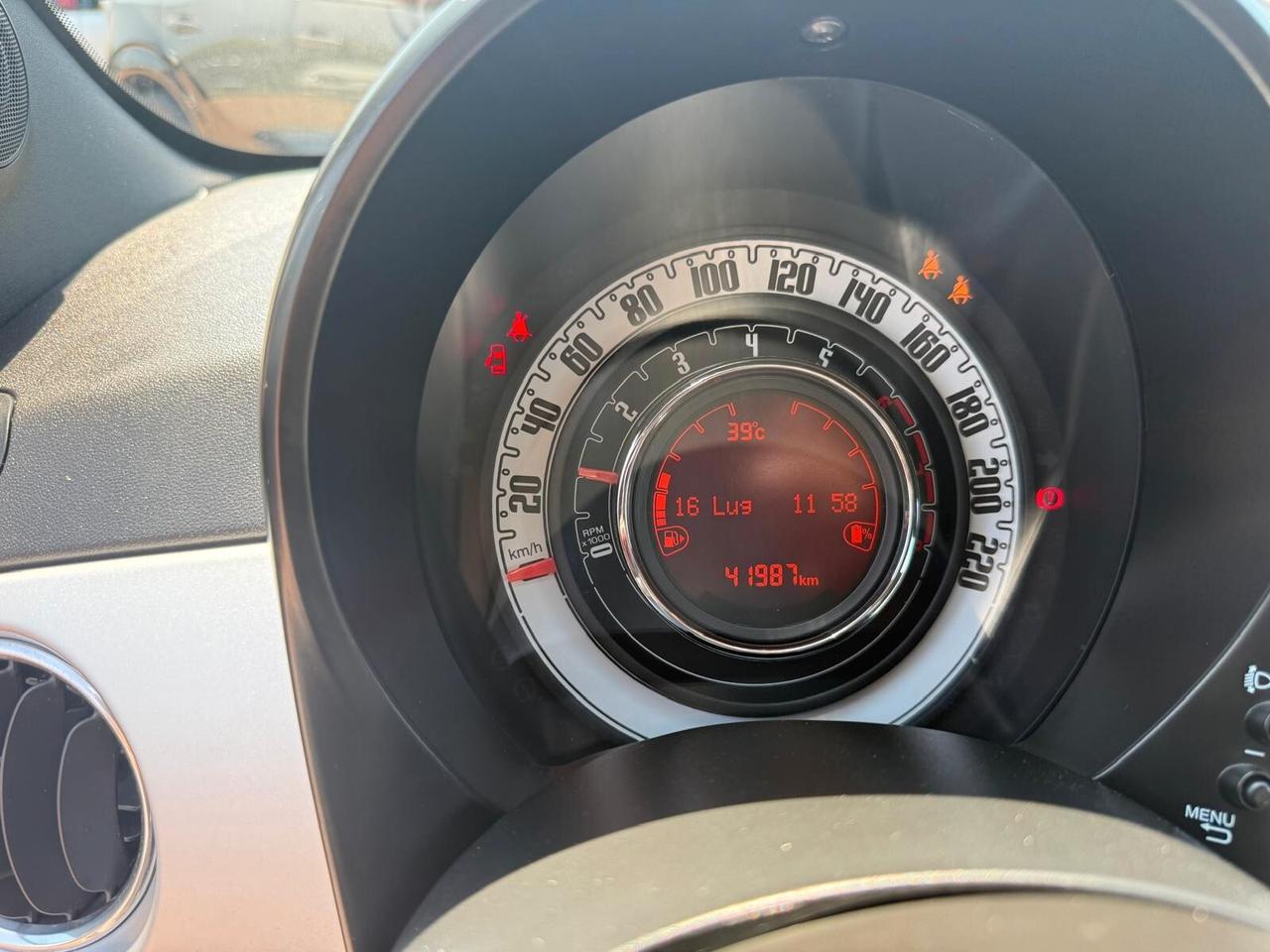 Fiat 500 1.0 Hybrid Connect