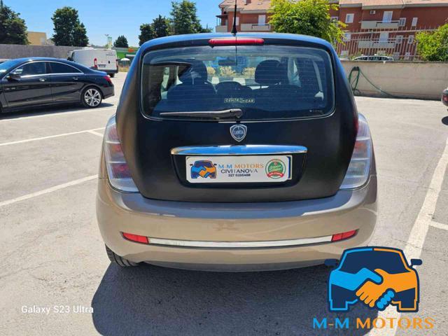 LANCIA Ypsilon 1.2 Platino