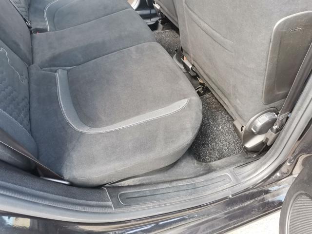 FIAT Punto 1.4 S&S 8V 5 porte Racing