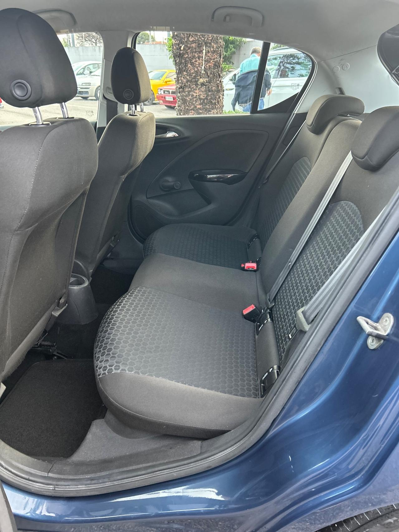 Opel Corsa 1.2 5 porte