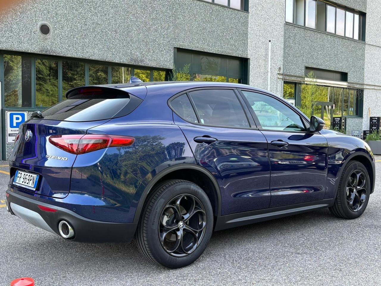 Alfa Romeo Stelvio 2.2 Turbodiesel 180 CV AT8 Q4 Super