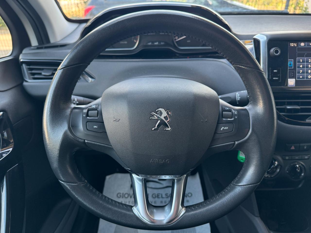Peugeot 208 PureTech 82 5p. GPL Active