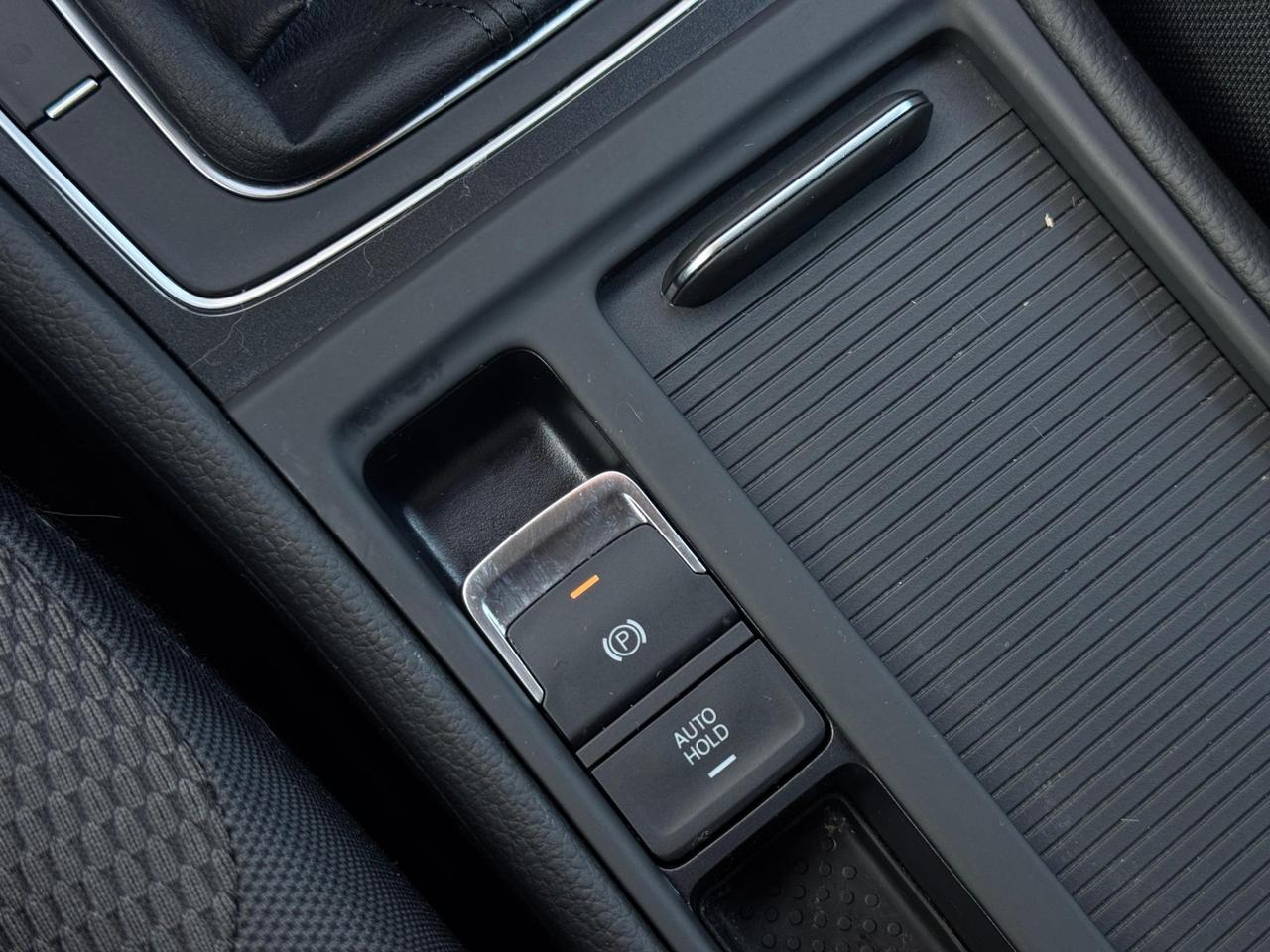 Volkswagen Golf 5 Porte Golf 5p 1.6 tdi Business 115cv