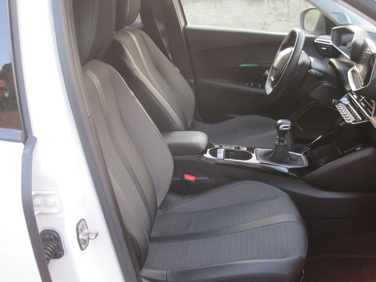 Peugeot 2008 PureTech 130 S&S Allure Pack