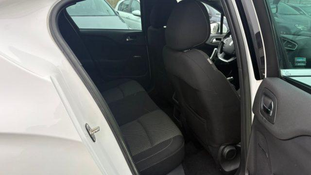 DS AUTOMOBILES DS 4 1.6 e-HDi 115 airdream Business