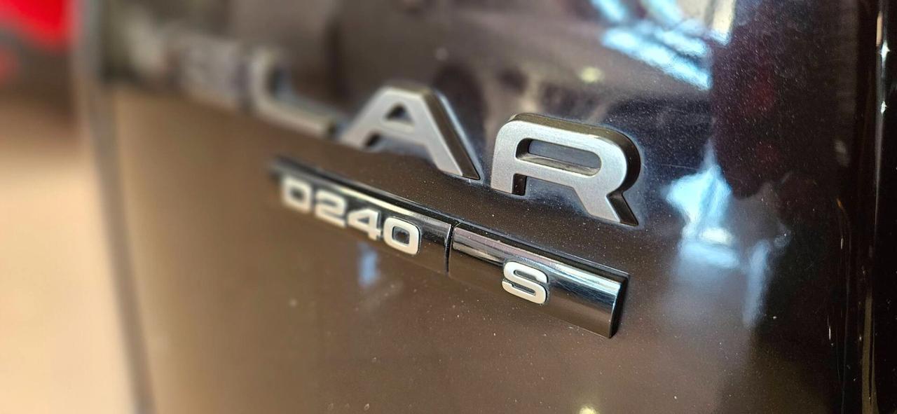 Land Rover Range Velar 2.0D I4 240 CV R-Dynamic