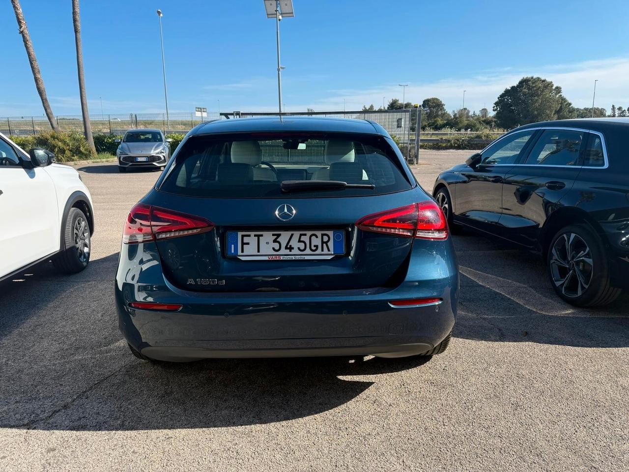 Mercedes-benz A 180 d Automatic Premium C/A