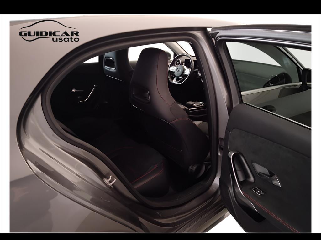 Mercedes-Benz Classe A - W177 2018 - A 200 d Premium 4matic auto