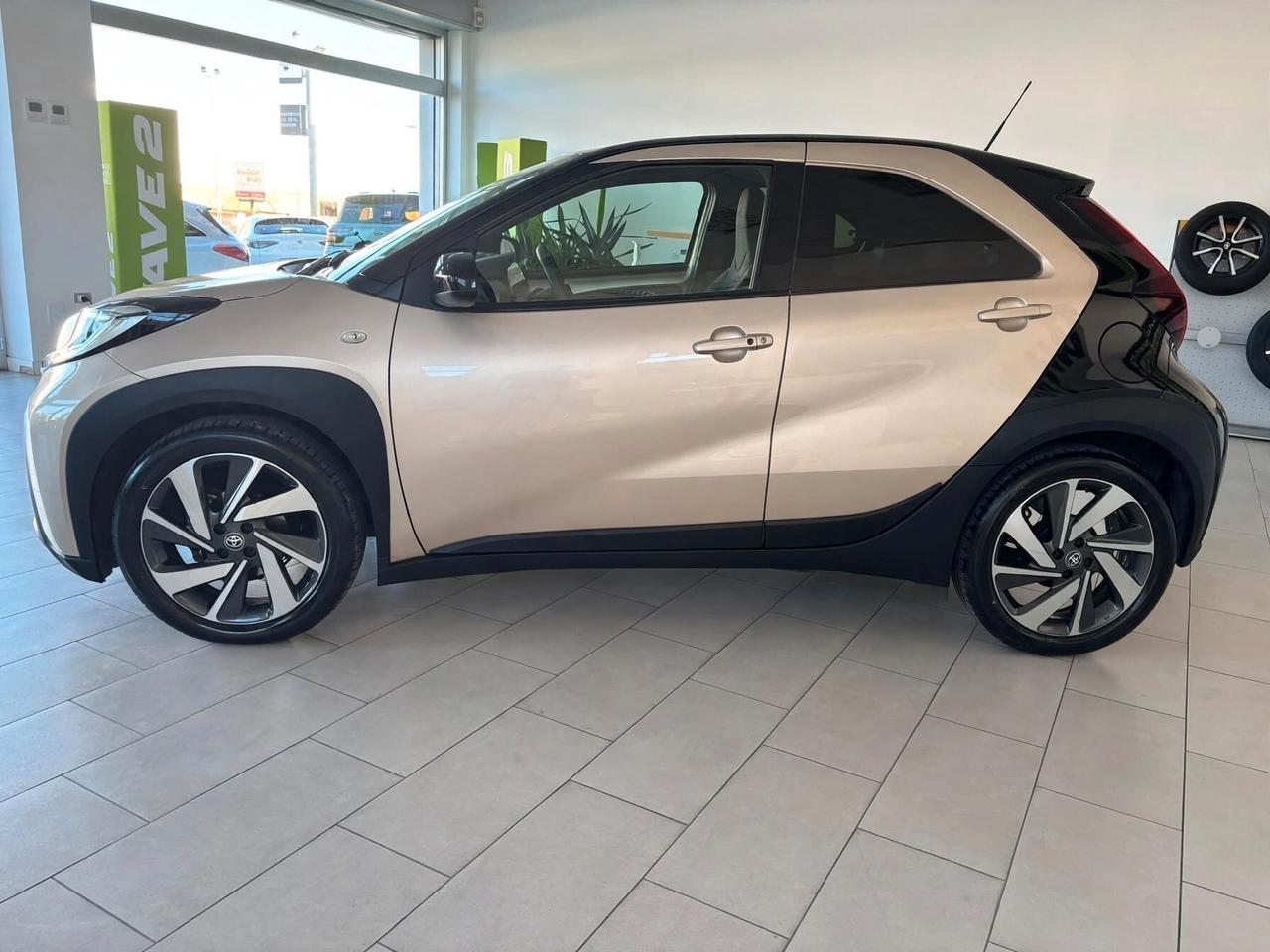 Toyota Aygo X 1.0 VVT-i 72 CV 5 porte Lounge Air S-CVT