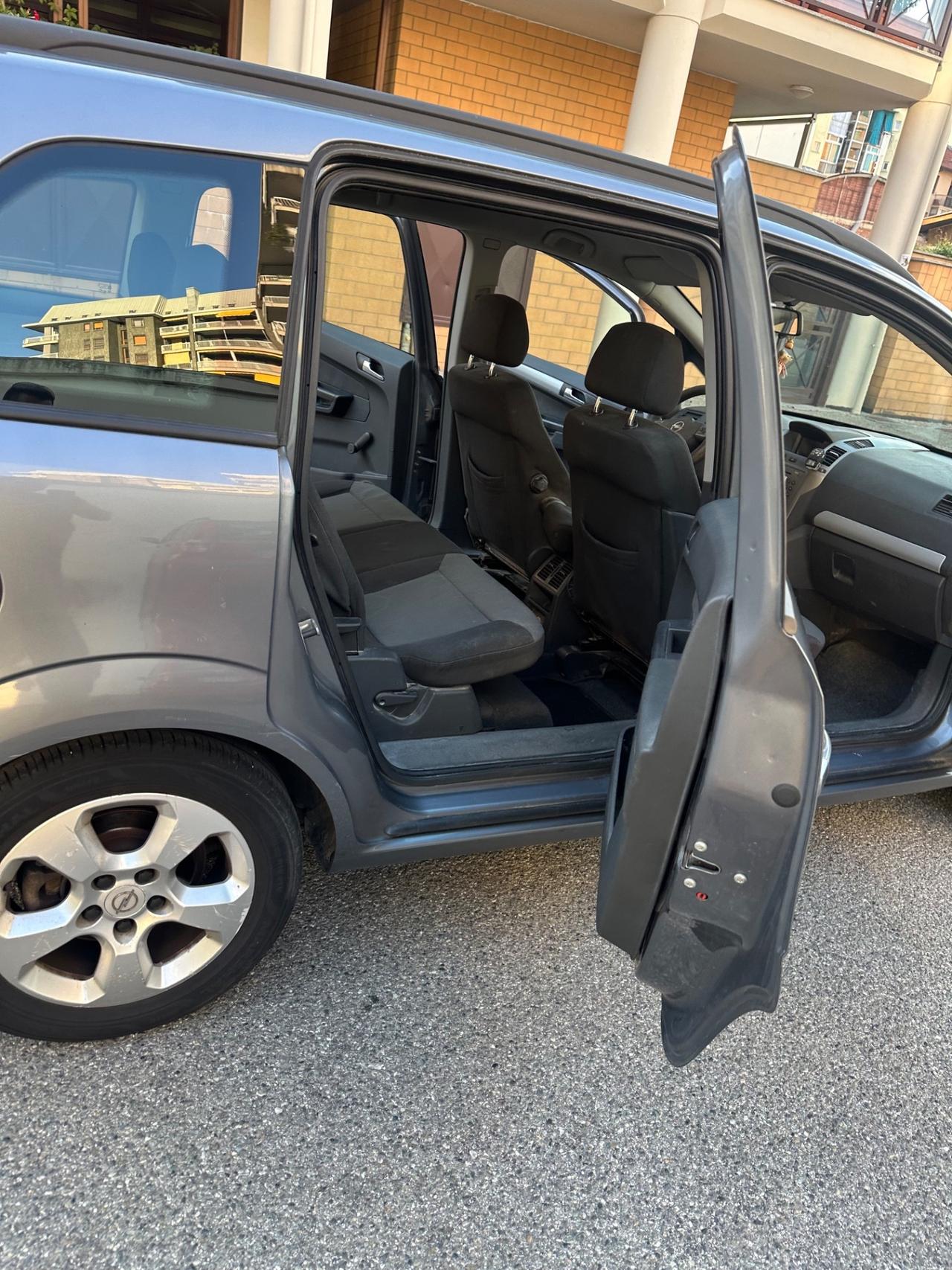 Opel Zafira 1.9 CDTI 120CV Cosmo