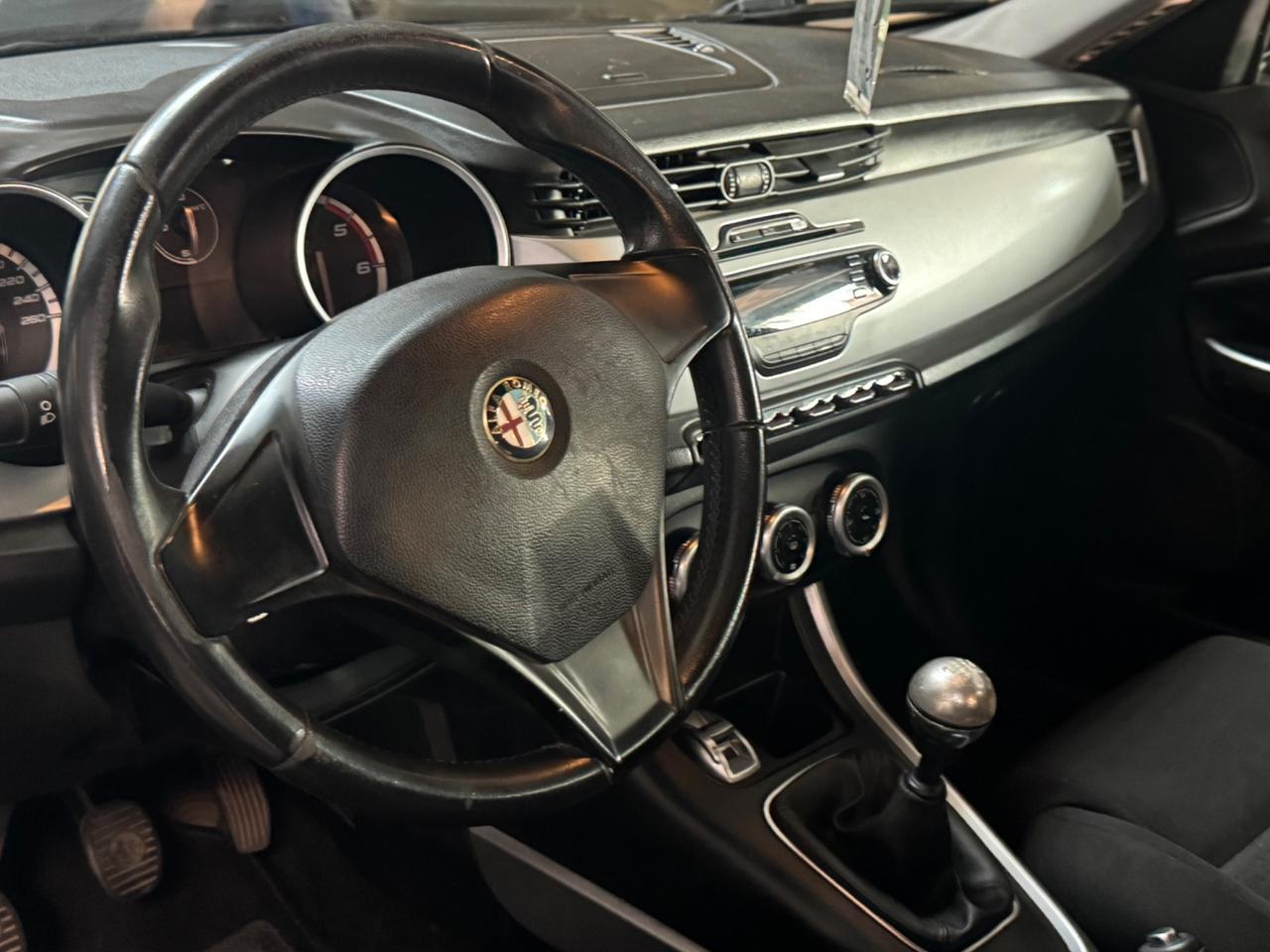 Alfa Romeo Giulietta 1.6 JTDm-2 105 CV Distinctive