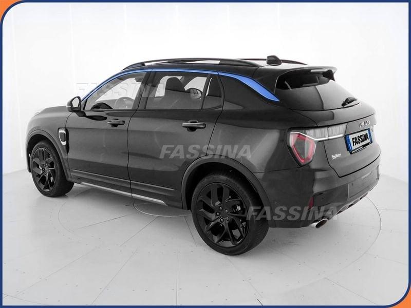 Lynk & Co 01 01 PHEV