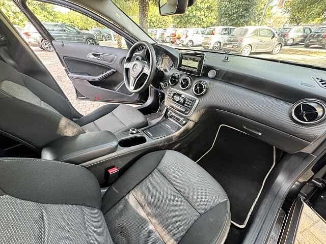 Mercedes-Benz GLA 180 180 d Automatic Executive
