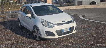 Kia Rio 1.4 CRDi 5p. Cool