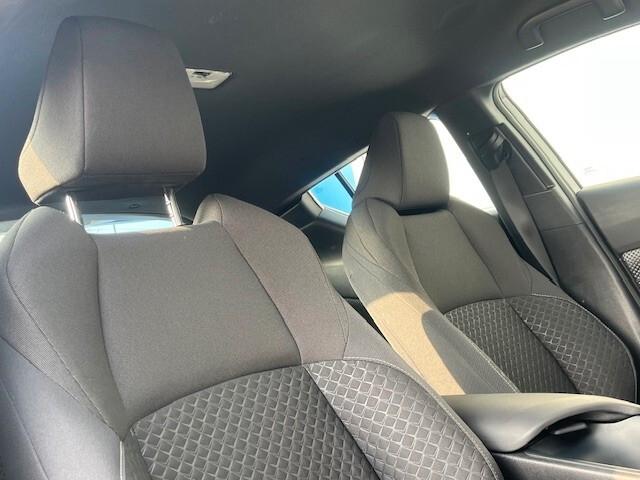 Toyota C-HR 1.8 Hybrid E-CVT Business