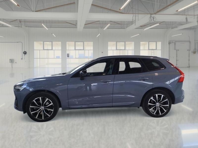 VOLVO XC60 B4 D AWD AUTOMATICO ULTIMATE DARK SUV