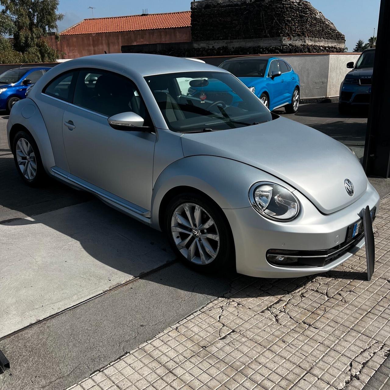 Volkswagen Maggiolino 1.6 TDI Design