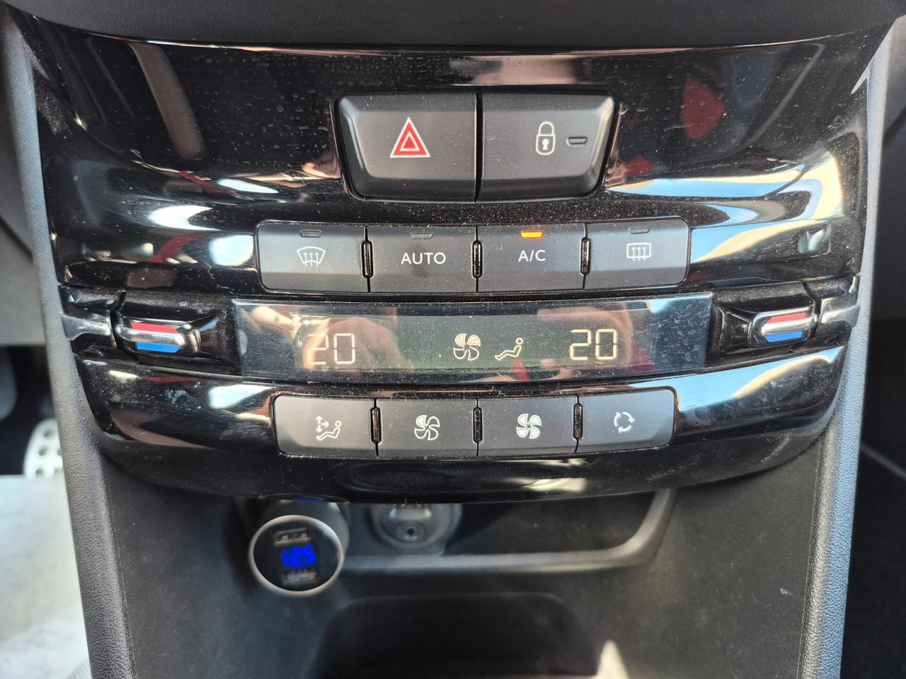 Peugeot 208 THP S&S 3 porte GTi