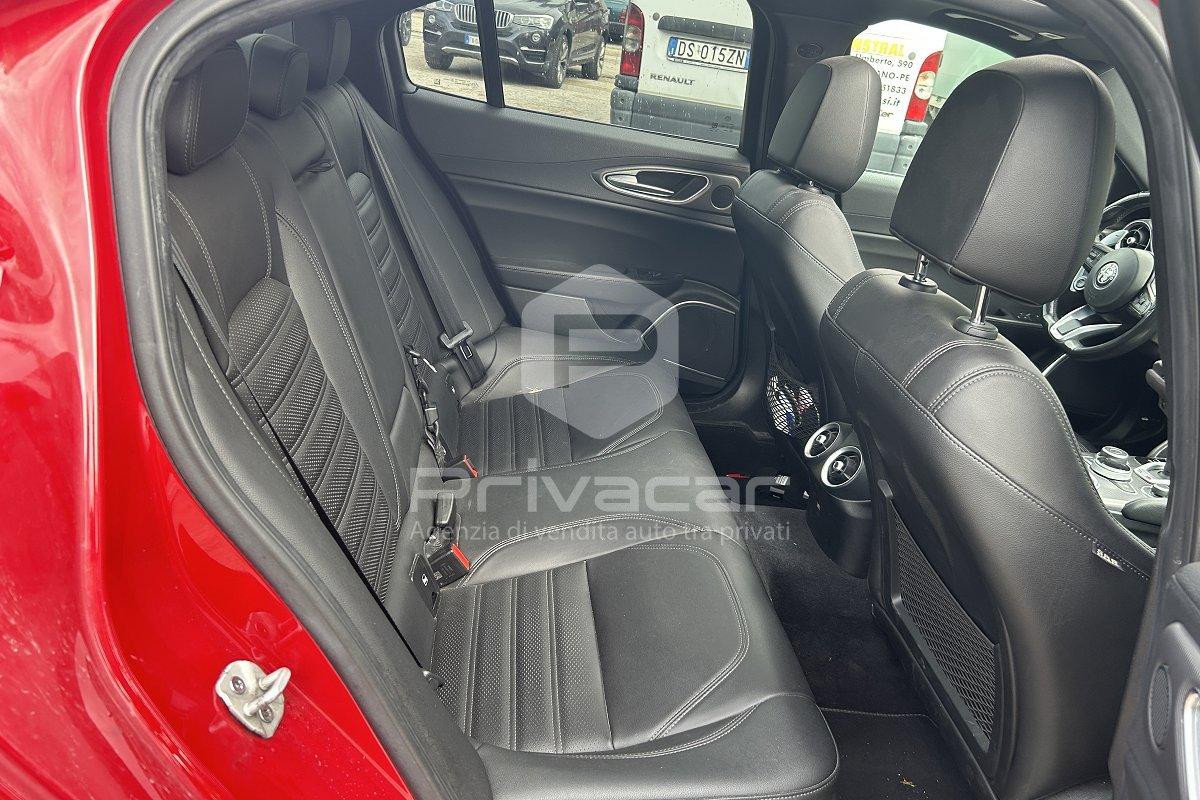 ALFA ROMEO Giulia 2.2 Turbodiesel 210 CV AT8 AWD Q4 Veloce