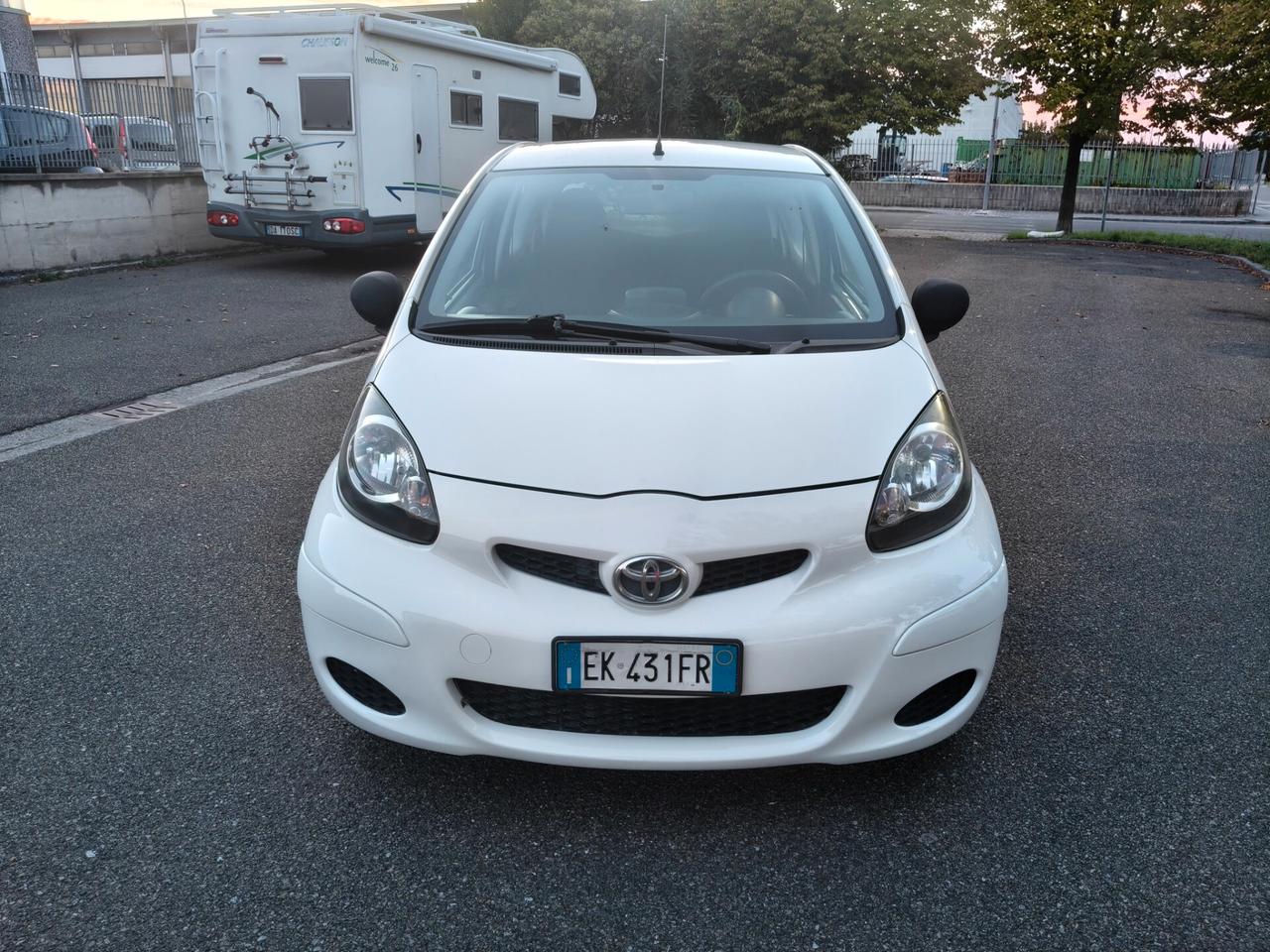 Toyota Aygo 1.0 SOLO 76.000 KM NAV