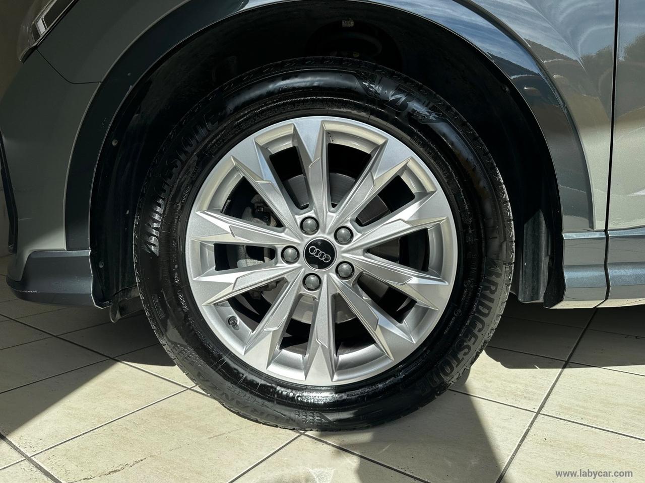 AUDI Q3 SPB 35 TFSI Business Plus