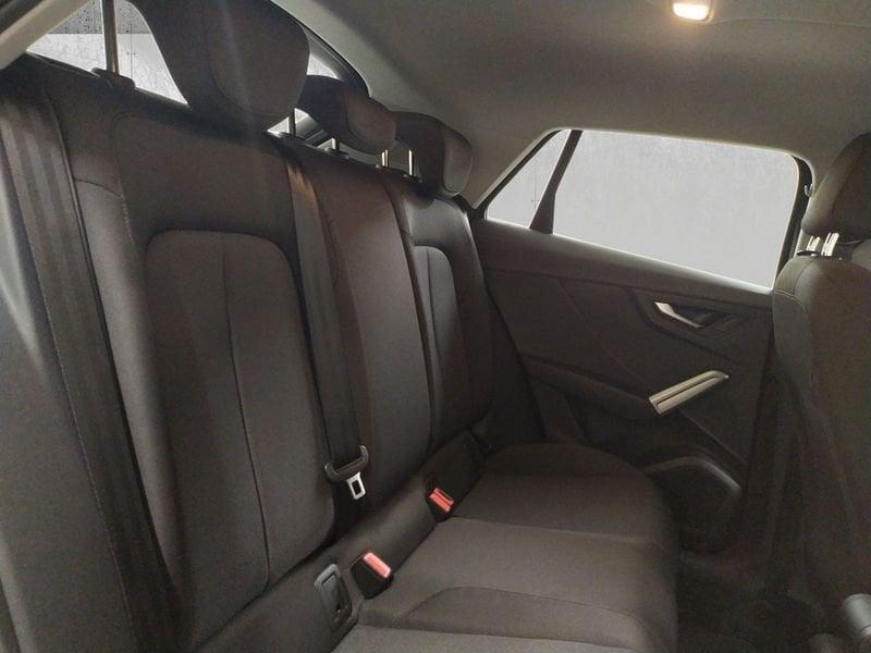 Audi Q2 30 2.0 tdi Business s-tronic