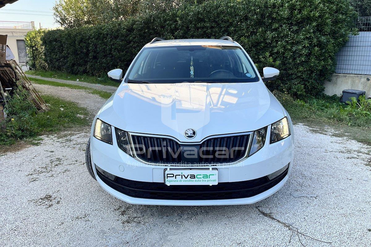SKODA Octavia 1.6 TDI CR 115 CV DSG Wagon Executive