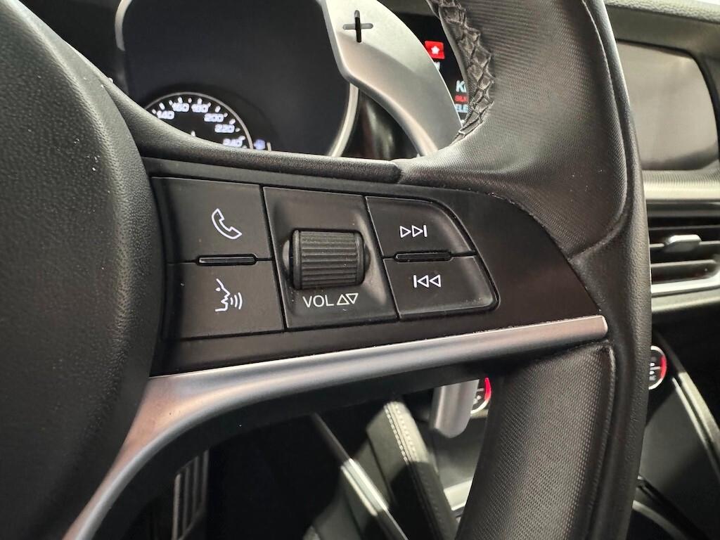 Alfa Romeo Stelvio 2.2 Turbodiesel 210 CV AT8 Q4 Super