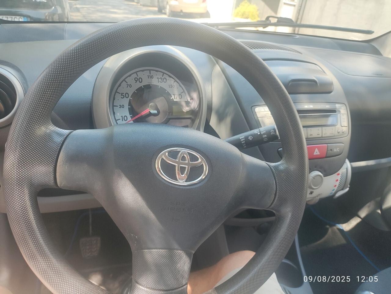 Toyota Aygo 1.0 12V VVT-i 3 porte Lounge Connect