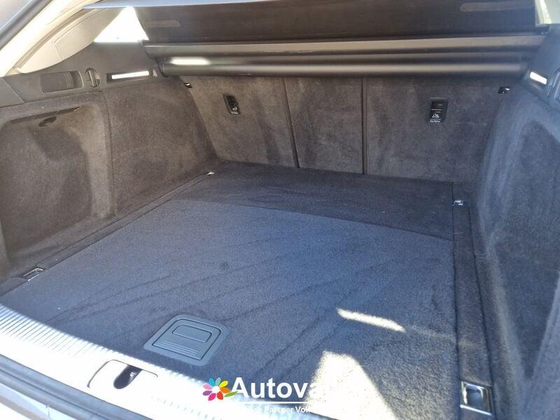 Audi A4 A4 Avant 30 TDI/136 CV S tronic S line edition