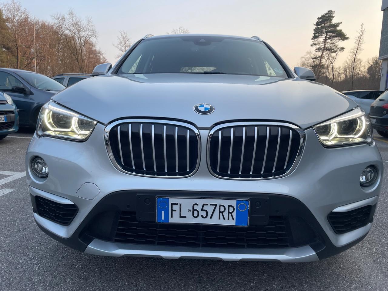 Bmw X1 sDrive20d*automatik*Navi*Retrocamera