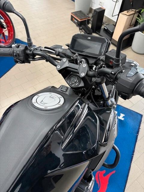 Tvs Raider 125