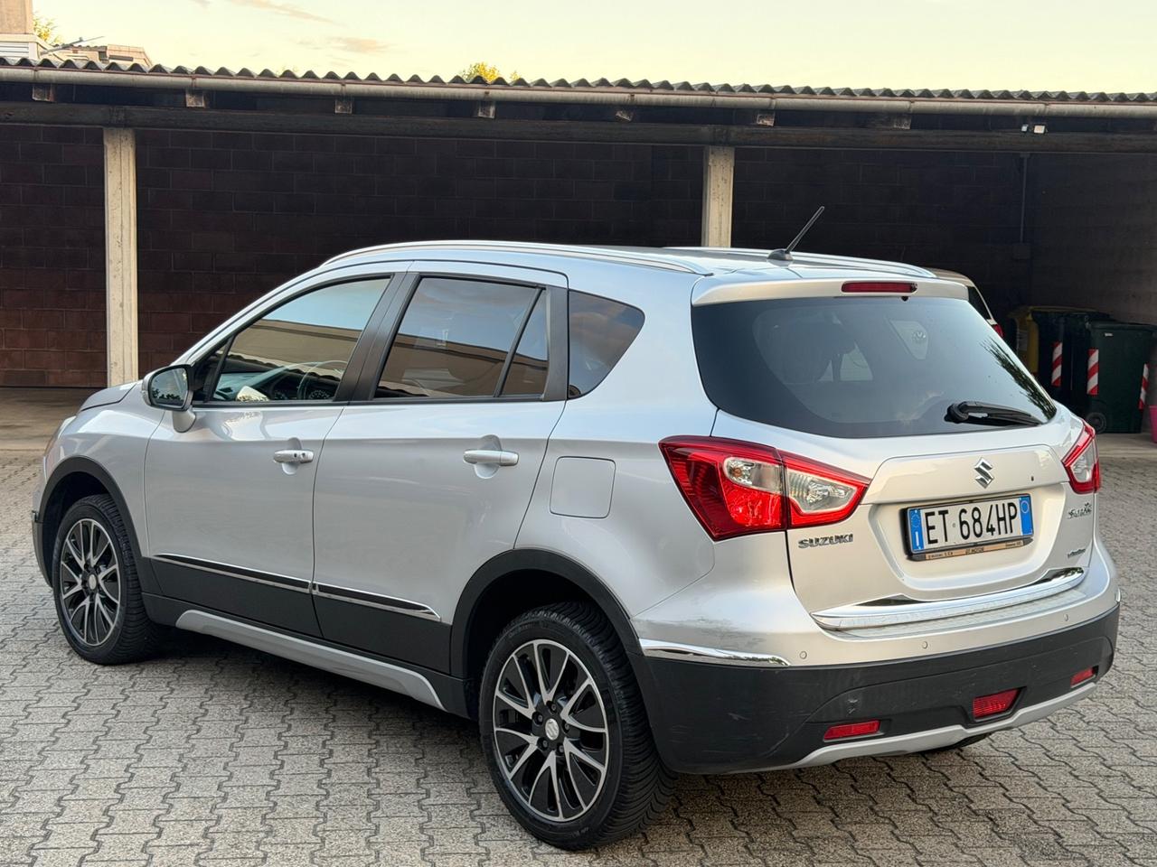 Suzuki S-Cross 1.6 DDiS Start&Stop 4WD All Grip Top