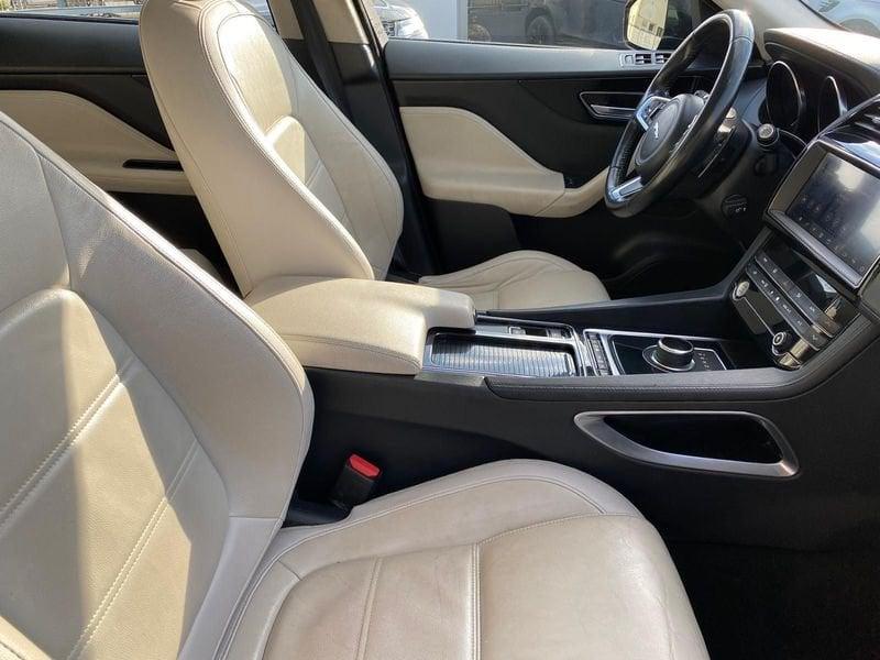Jaguar F-Pace 2.0 D 180 CV AWD aut. Prestige