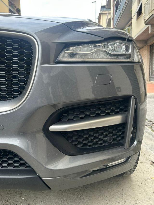 JAGUAR F-Pace 2.0 D 180 CV aut. R-Sport