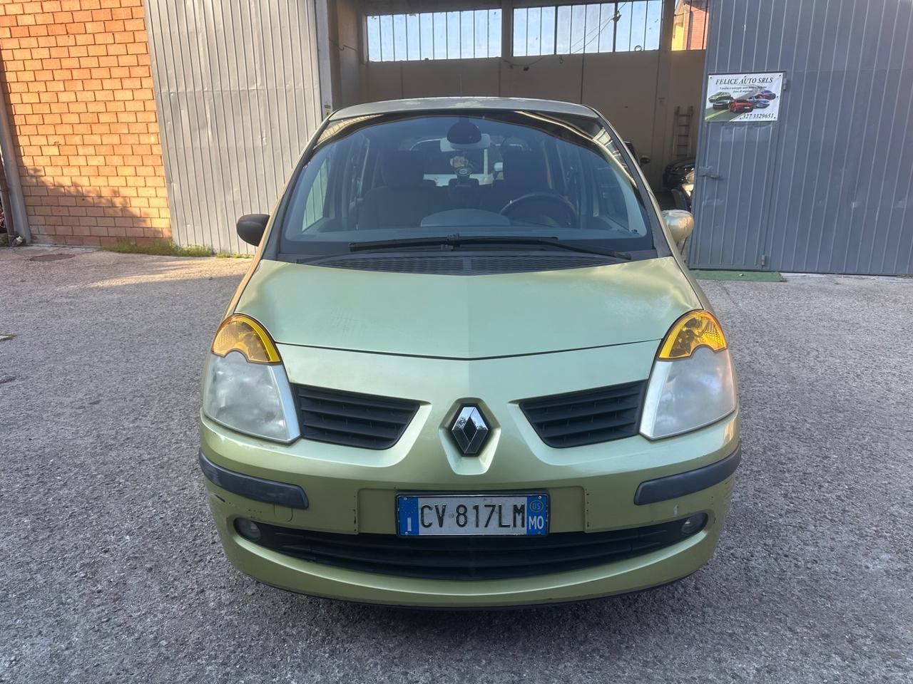 Renault Modus 1.2 16V Luxe Privilège