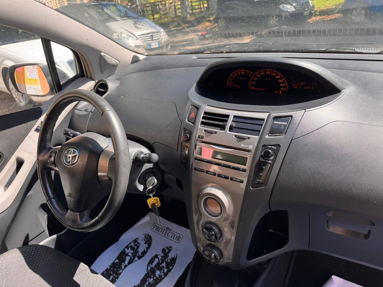 Toyota Yaris 1.0 Sol 69CV GARANZIA 1 ANNO