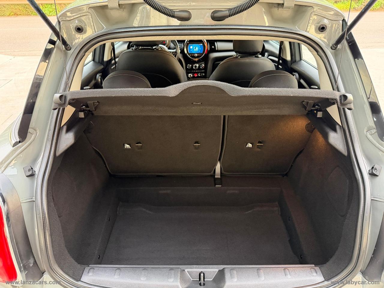 MINI Mini One D 5 porte