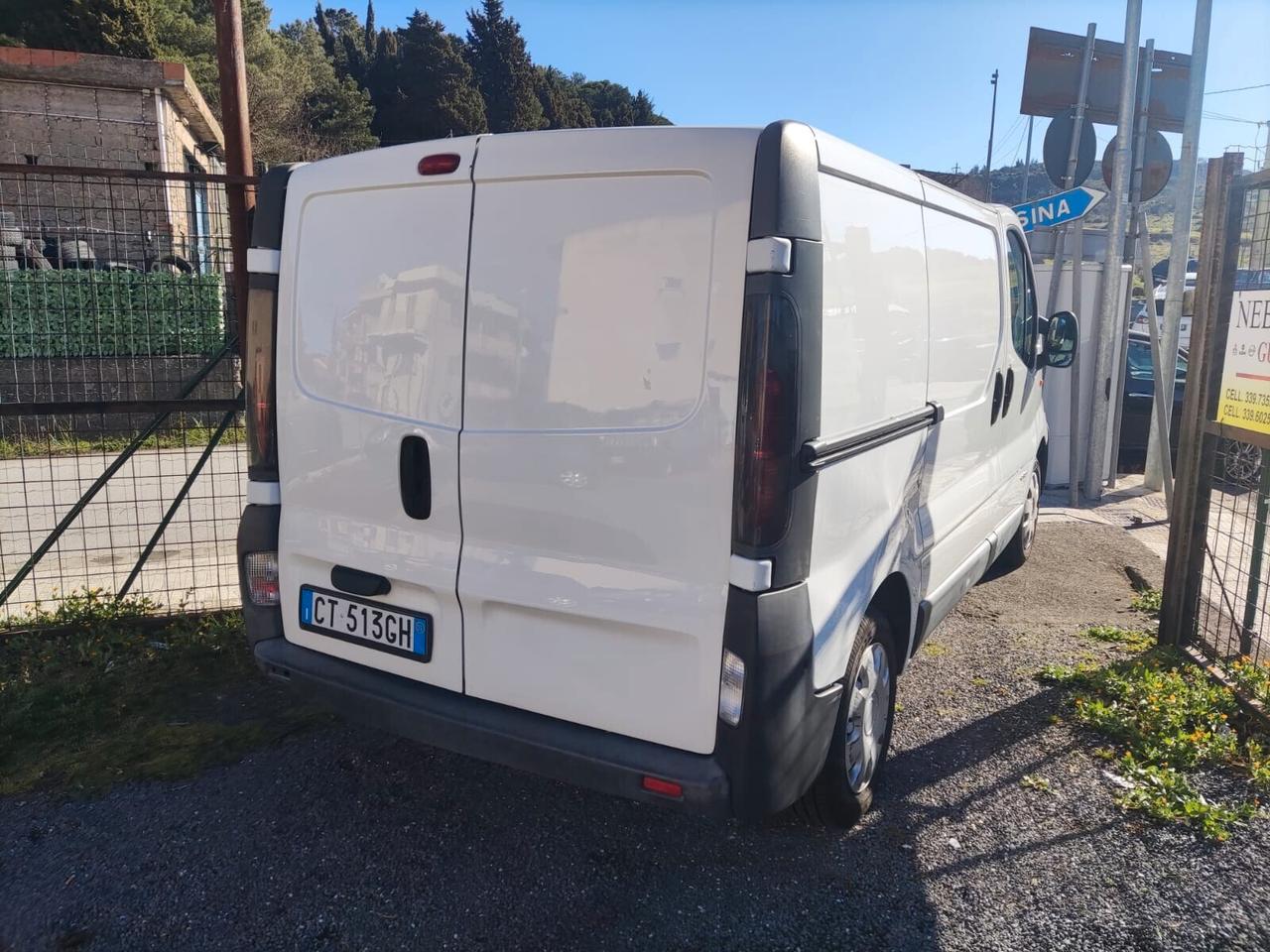 Nissan Primastar .