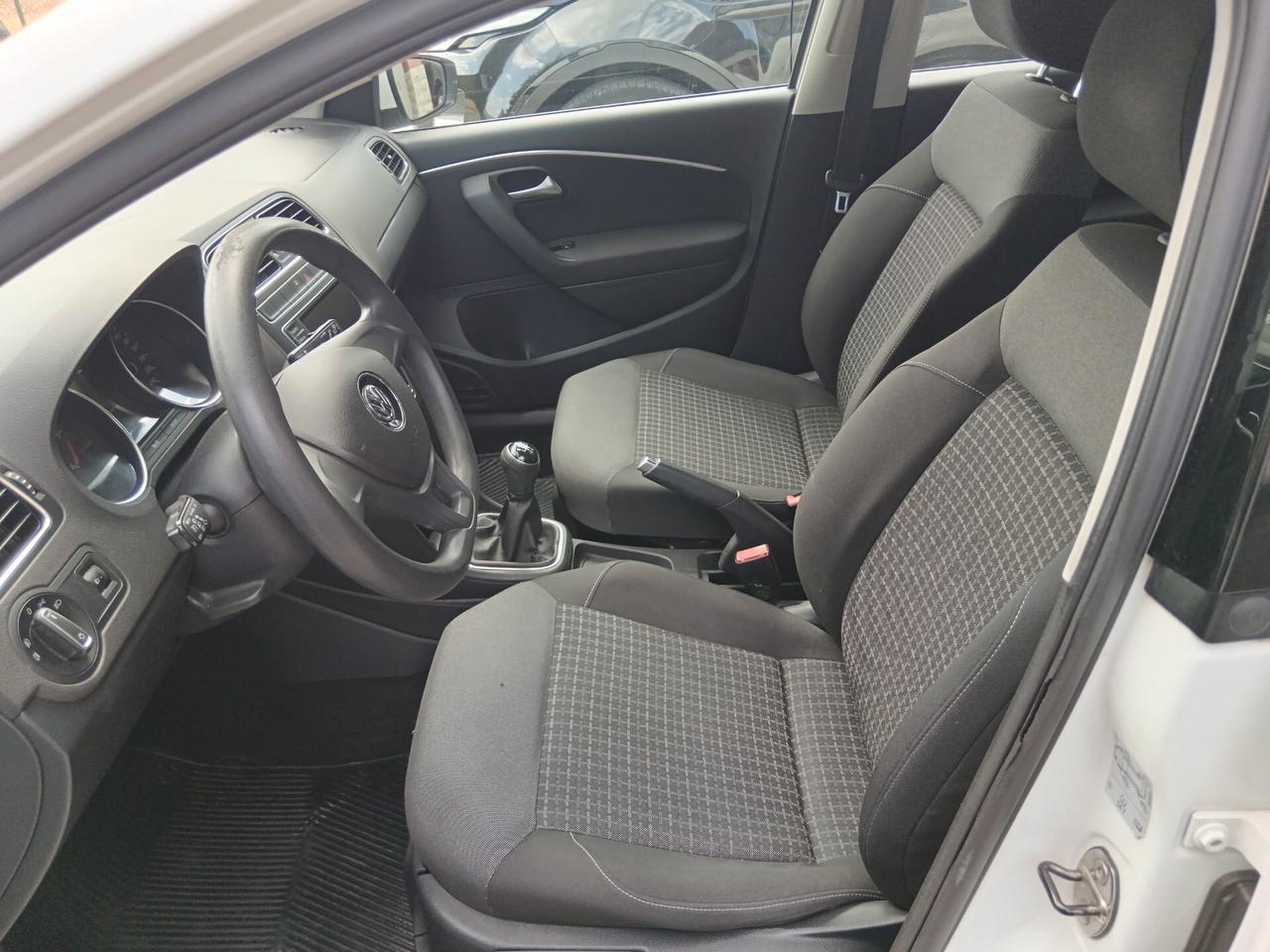 Volkswagen Polo 1.4 TDI 75CV NEOPATENTATI