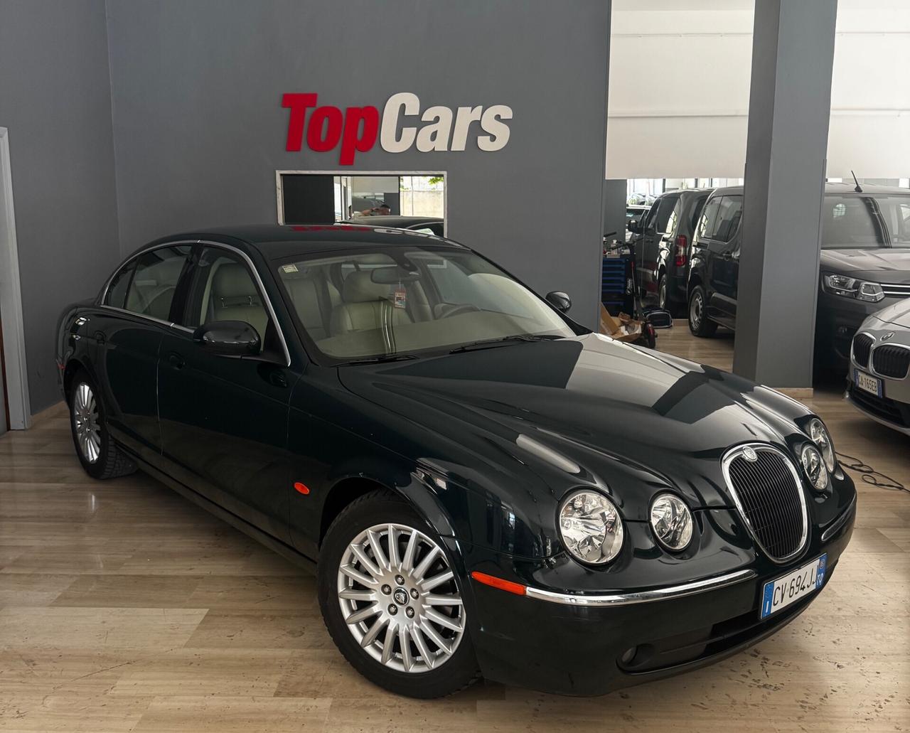 Jaguar S-Type 2.7 diesel V6 Executive