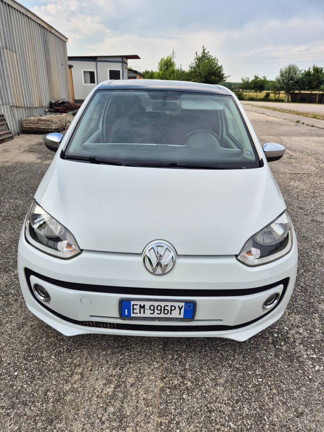 Volkswagen up! 1.0 75 CV 3p. white