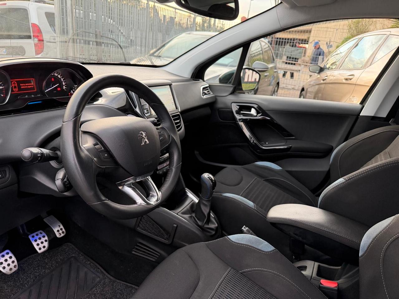 Peugeot 208 1.2 VTi 82 CV 5 porte Allure-03/2014