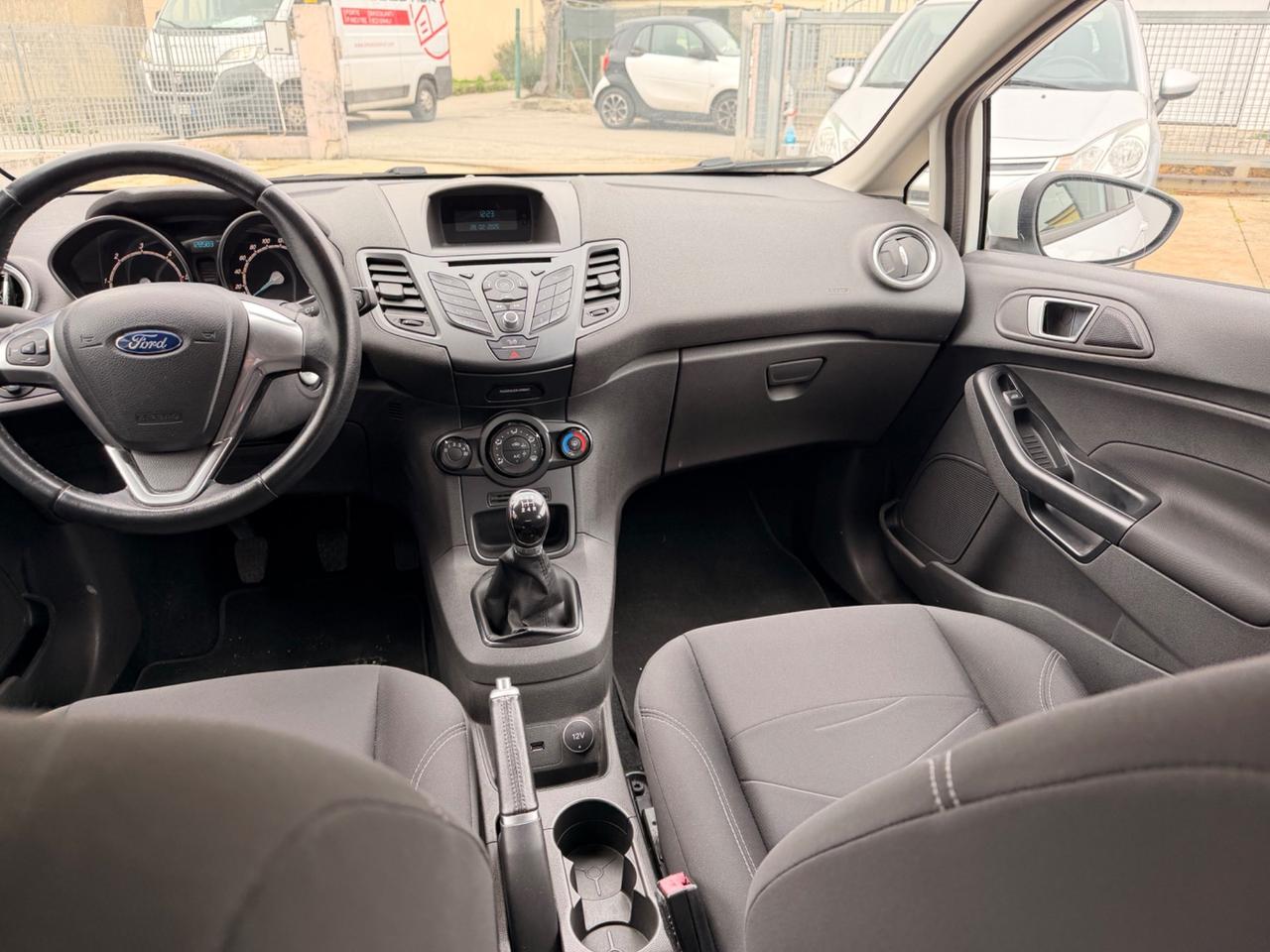 Ford Fiesta 1.5 TDCi 75CV 5 porte ST-Line