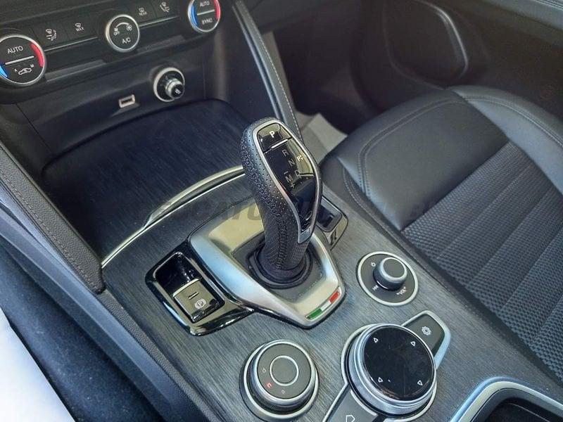 Alfa Romeo Stelvio Stelvio 2.2 t Executive Q4 190cv auto