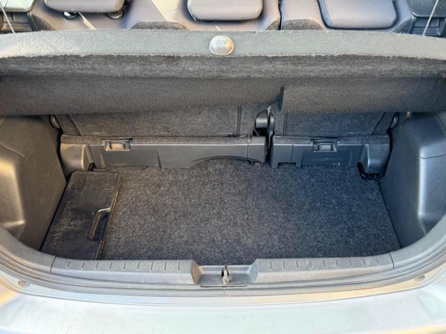 TOYOTA Yaris 1.4 D-4D 5 porte M-MT Sol