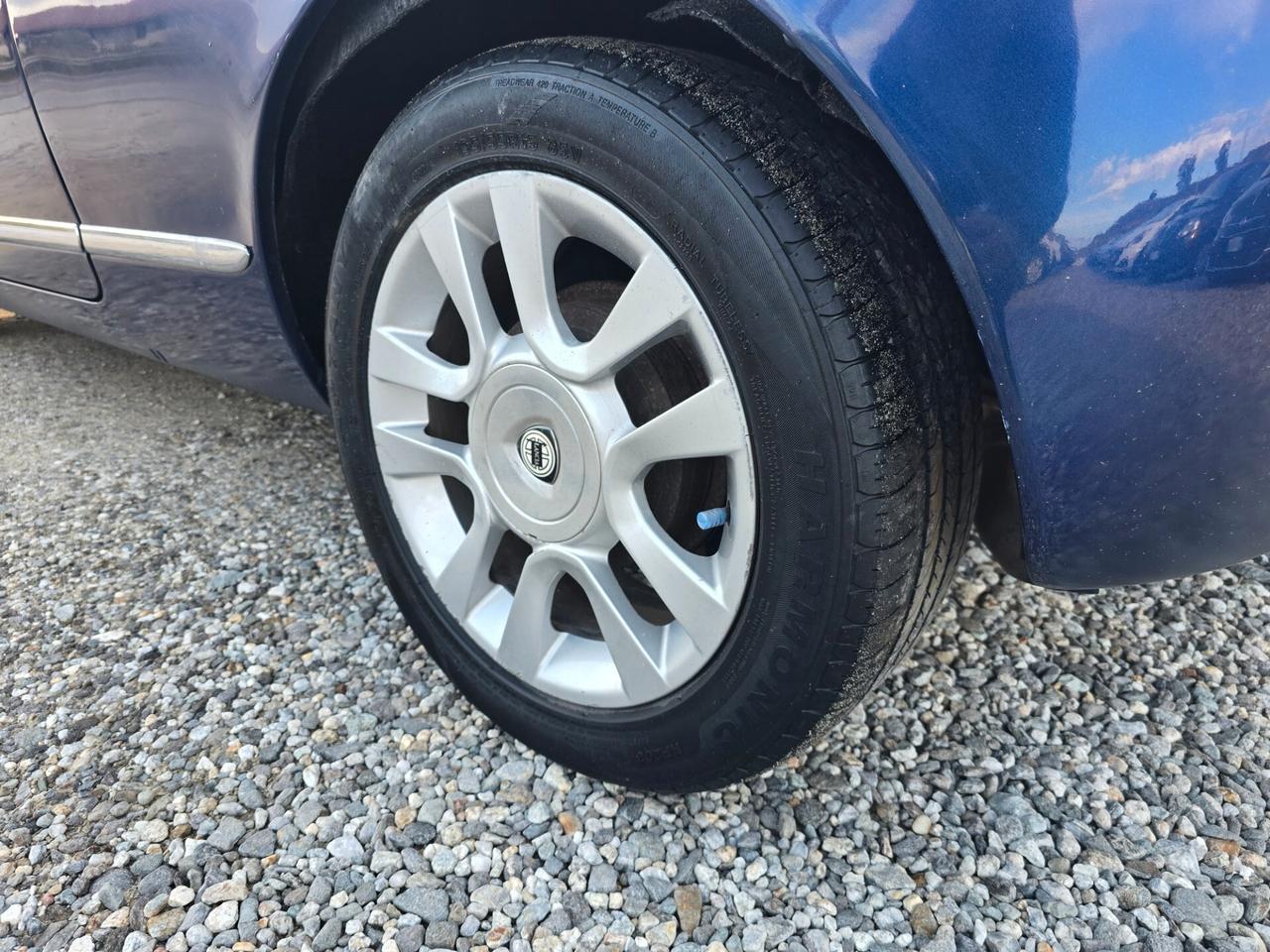 Lancia Ypsilon 1.2 Oro